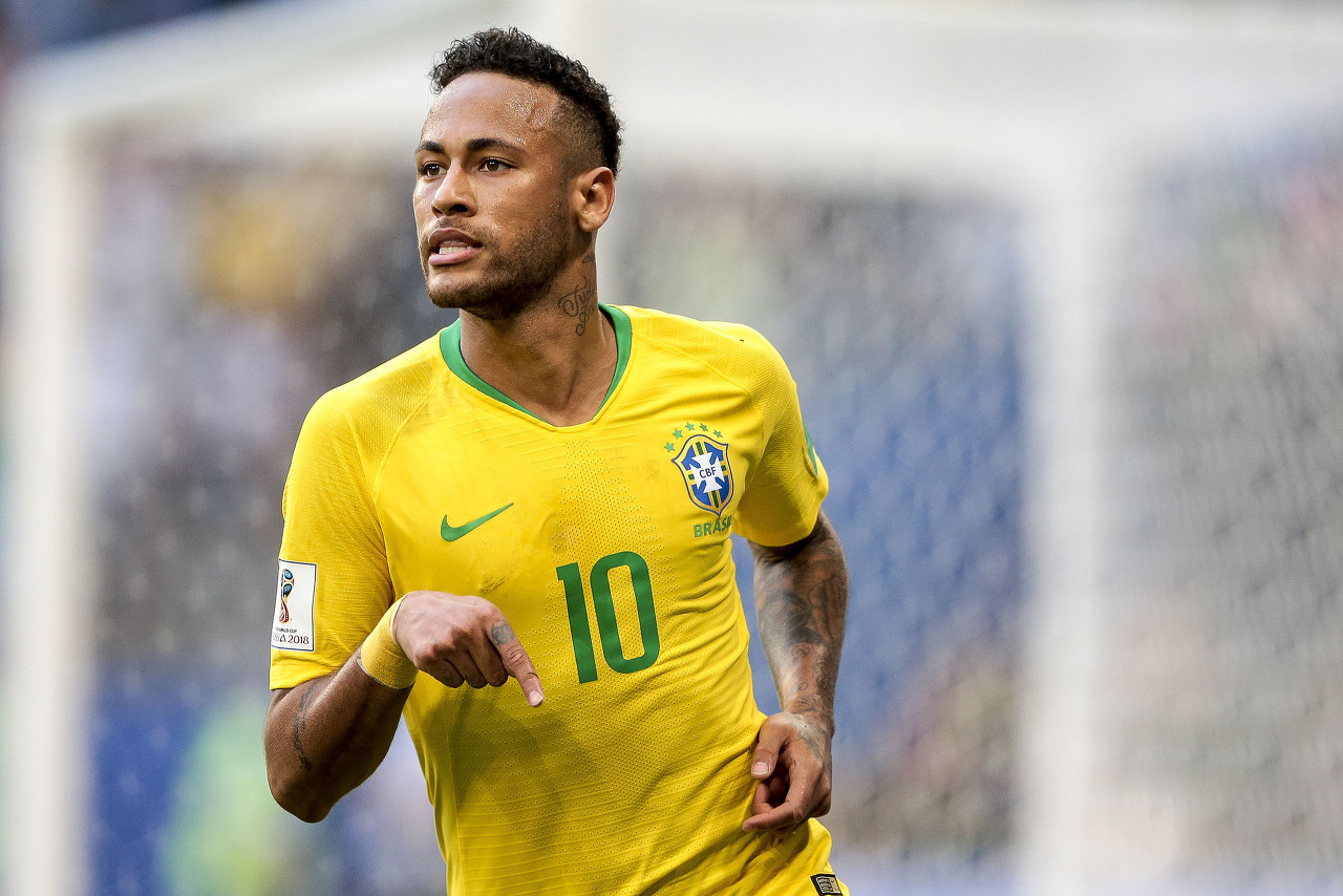 从他们的比 从他们的比