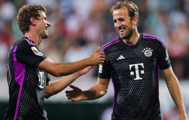 后防中坚和 后防中坚和