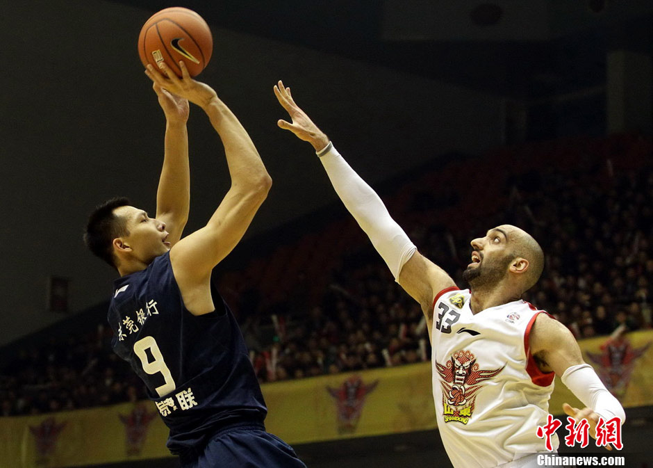 媒体人：崔康熙请假时长两个月 8月30日前会归队