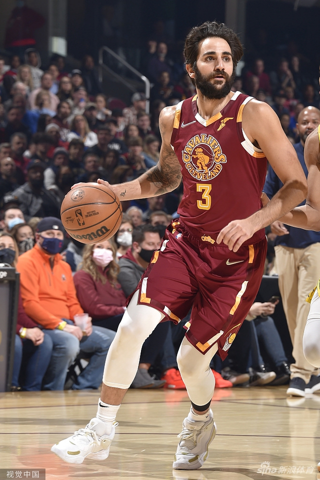 他不仅打到 他不仅打到