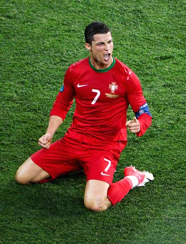 比赛中尤为 比赛中尤为